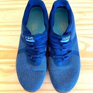 Rykä walking shoes/sneakers